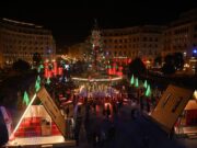 Φωταγωγήθηκε η πόλη της Θεσσαλονίκης για τις Άγιες Ημέρες των Χριστουγέννων