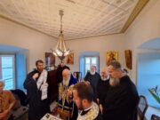 Εόρτιος σύναξη στην  αίθουσα του Ιερού Μητροπολιτικού Ναού Αγίου Νικολάου Σπετσών