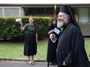 Ο Αρχιεπίσκοπος Αυστραλίας στη θερινή κατασκήνωση κοριτσιών της Χριστιανικής Ενώσεως