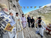 Η εορτή του Αγίου Πνεύματος στον ομώνυμο σπηλαιώδη ναό της Ενορίας Αρμένων Σητείας