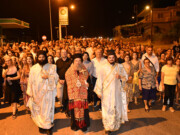 Πλήθος κόσμου συνέρρευσε στα Νέα Ρόδα της Χαλκιδικής και προσκύνησε την  Παναγία τη Σκουπιώτισσα