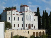 Αρχιερατική Θεία Λειτουργία στον Καθεδρικό Ι.Ν. Αγίου Γεωργίου Βροντάδου