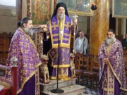 Βραδινή Προηγιασμένη Θεία Λειτουργία στον Ιερό Ναό Παναγίας Επισκέψεως Τρικάλων