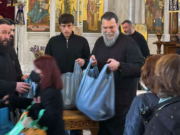 Δέματα Αγάπης από τον Μητροπολίτη Ν. Ιωνίας κ. Γαβριήλ