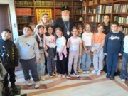 Μαθητές δημοτικού σχολείου στον Μητροπολίτη Κερκύρας