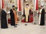 Ιερά Παράκληση από τον Μητροπολίτη Παροναξίας, για τους μαθητές που διαγωνίζονται στις Πανελλήνιες Εξετάσεις