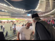 Ο Μητροπολίτης Πειραιώς ευλόγησε και χειροκρότησε τον Πρωταθλητή και Κυπελλούχο Ολυμπιακό