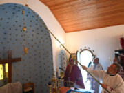 Εγκαίνια Ναού από τον Μητροπολίτη Γόρτυνος και Μεγαλοπόλεως