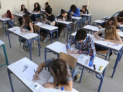 Μητρόπολη Αιτωλίας και Ακαρνανίας : Ιερές Παρακλήσεις για τις Πανελλήνιες Εξετάσεις