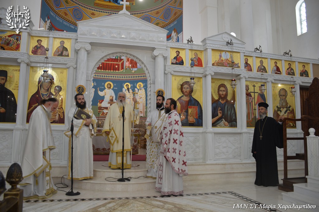 Αρχιερατική Θεία Λειτουργία στον Ιερό Ναό των Αγίων Αποστόλων στα Πεύκα Θεσσαλονίκης