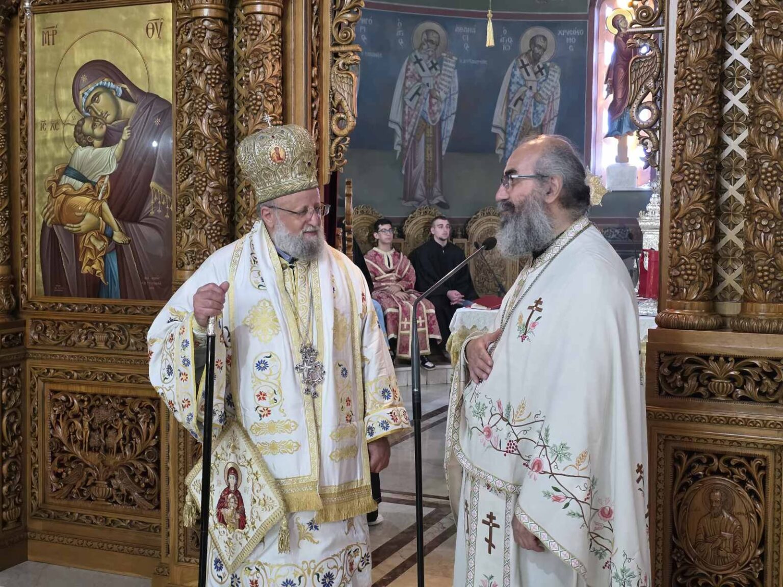 Θεία Λειτουργία από τον Σεβασμιώτατο Ἀρχιεπίσκοπο Πέλλης κ. Φιλούμενο στην Ενορία της Αγίας Σκέπης Πτολεμαΐδας