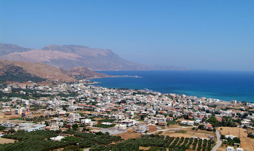 Μουσικές Καντάδες σε σοκάκια και πλατείες της Κισαμου και του Σελινου