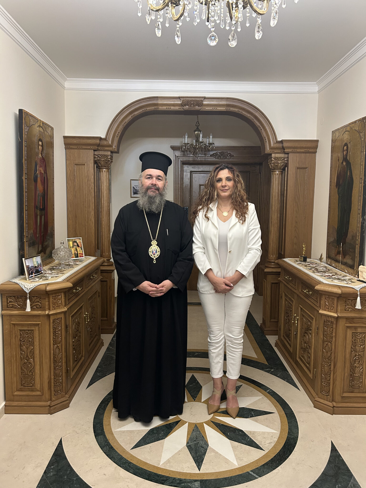 Εθιμοτυπική επίσκεψη της νέας Διοικήτριας του Νοσοκομείου Φλώρινας στον Μητροπολίτη