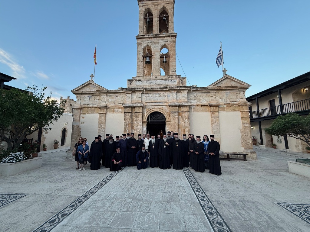 Στην Μητρόπολη Κισάμου ο Μητροπολίτης Θηβών