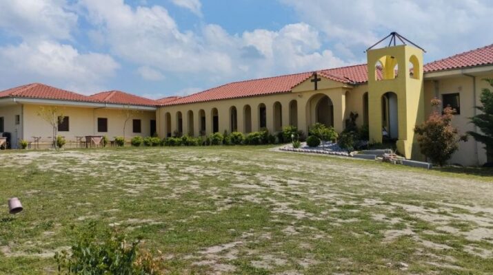 Η υπό σύσταση Ιερά Μονή Αγίων Πάντων Αμυγδαλέας  θα υποδεχτεί τα λείψανα των Αγίων Νεοφανών Μαρτύρων Ραφαήλ, Νικολάου και Ειρήνης.