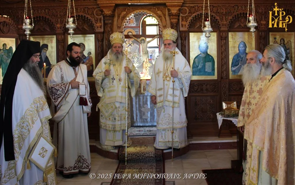 Πανηγύρισε το Παρεκκλήσιο του Αγίου Νικοδήμου του Αγιορείτου στη Μονή Ροβελίστης Άρτης