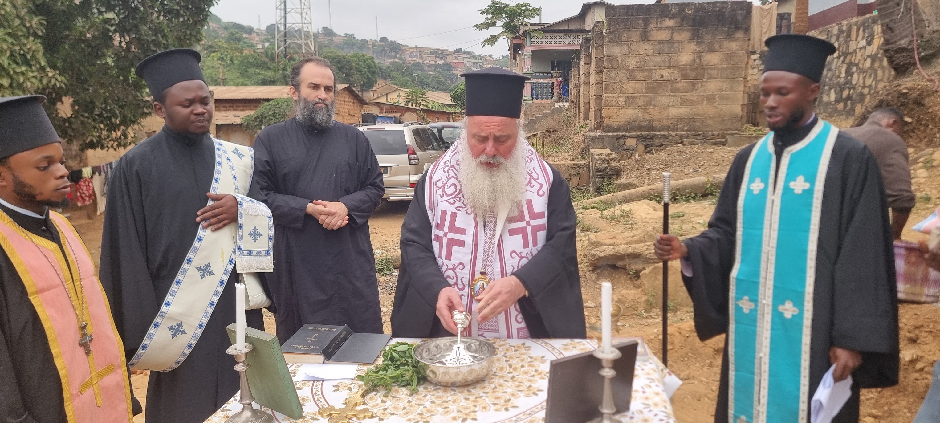 H Ορθοδοξία έφτασε σε άλλη μια πόλη του Κονγκό- Εγκαίνια ναού