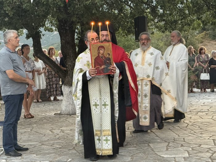 Εσπερινός εορτής Κοιμήσεως της Αγίας Άννης, μητρός της Υπεραγίας Θεοτόκου στην ενορία Οσίου Σεραφείμ Αγίας Άννας (Κούκουρα)