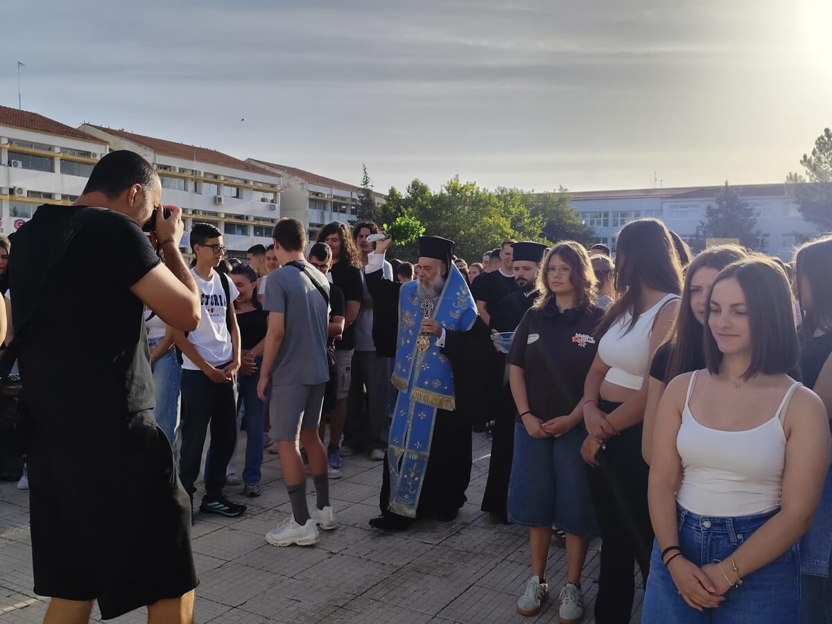 Φως, πρόοδος και χαρά – το μήνυμα του Μητροπολίτη Θεσσαλιώτιδος  στην έναρξη της σχολικής χρονιάς