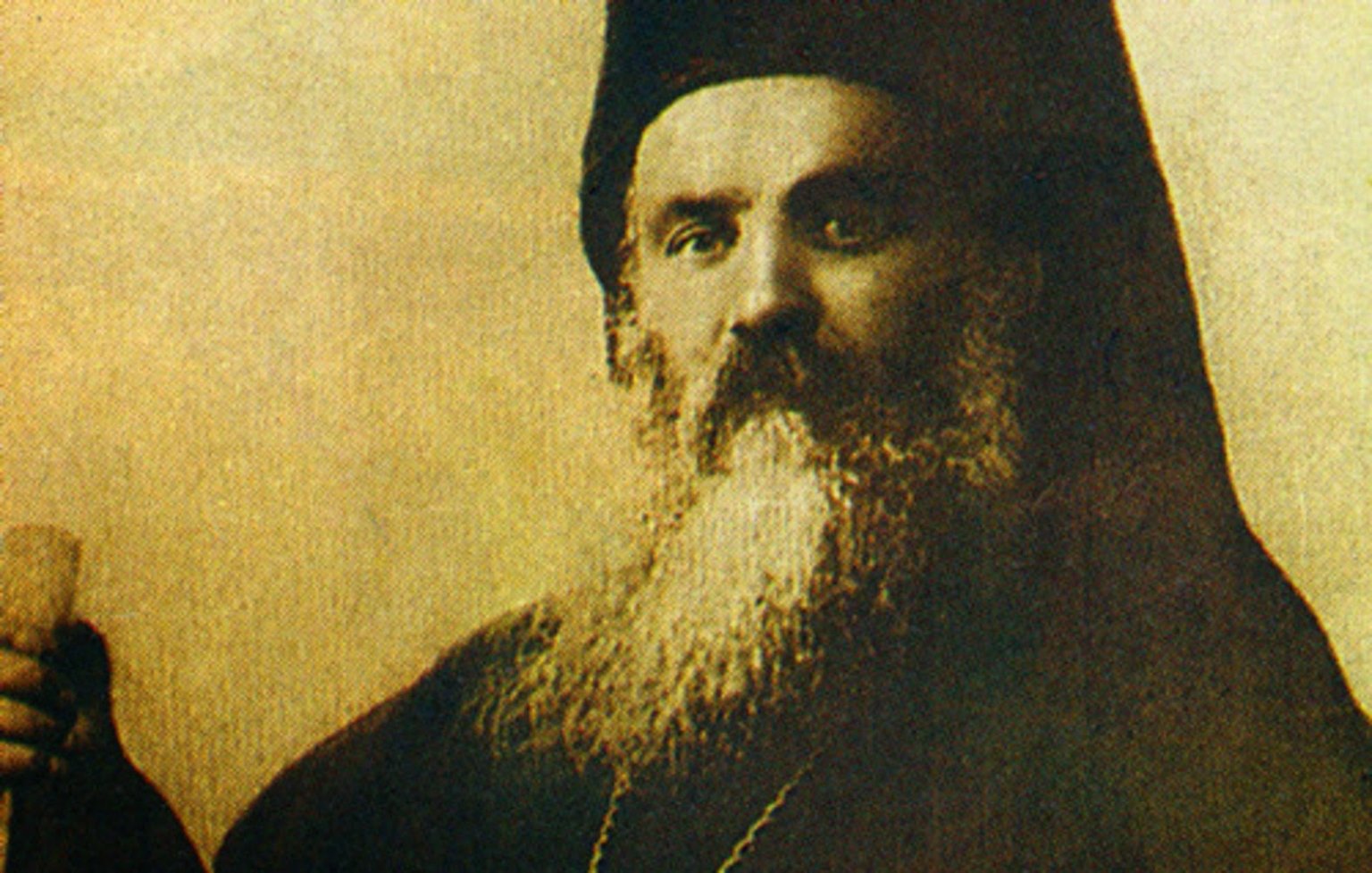 Ως ιερόν σφάγιον μαρτυρίου της Σμύρνης – Εθνοϊερομάρτυρας Μητροπολίτης Σμύρνης Άγιος Χρυσόστομος(+1922)