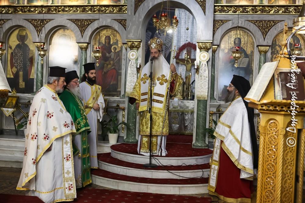 Κυριακάτικη περιοδεία του Μητροπολίτη Φθιώτιδος στην Σπερχειάδα
