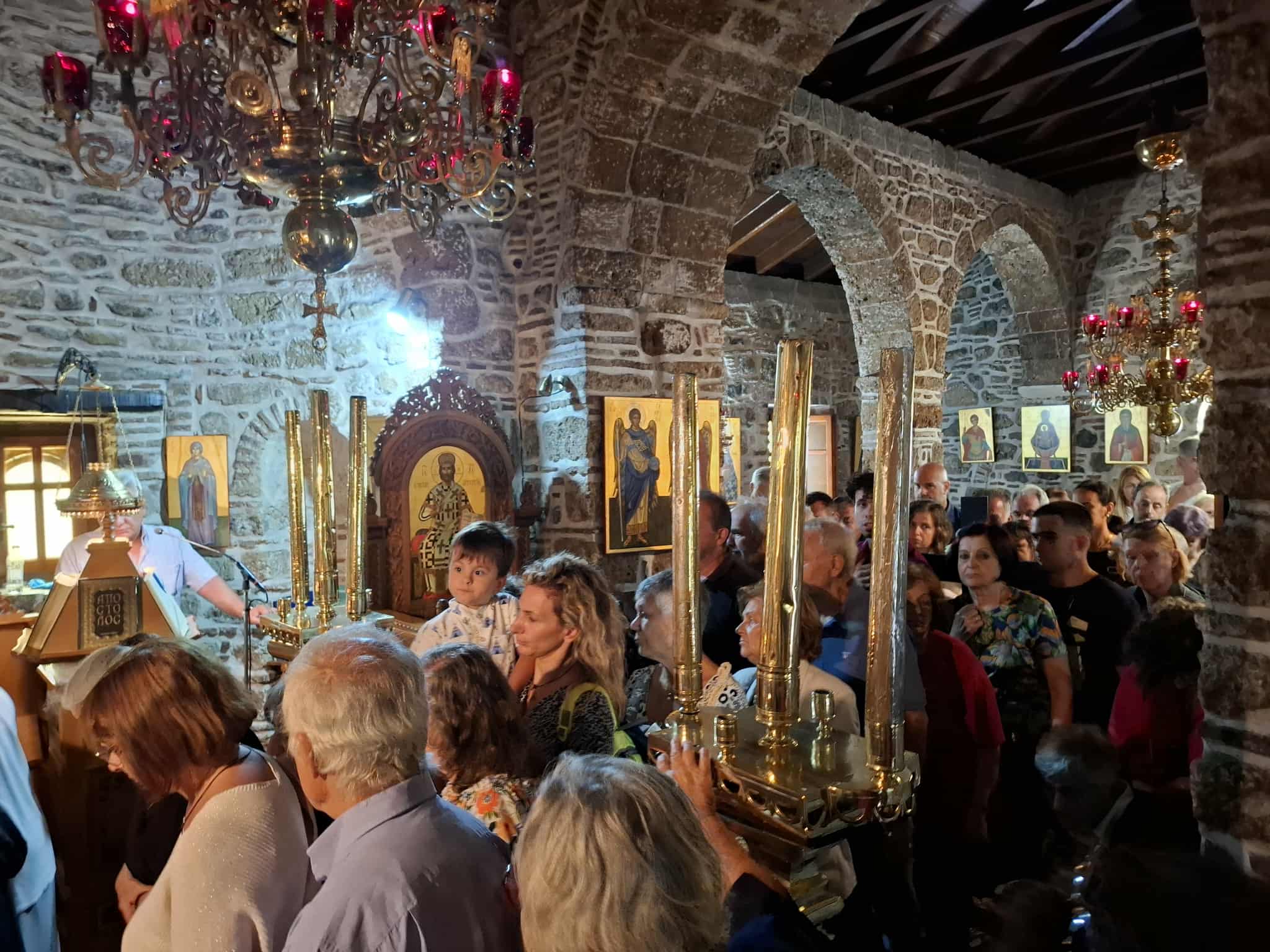Η Ύψωση του Τιμίου Σταυρού στην Ιερά Μονή Αγίου Χαραλάμπους Λευκών Αυλωναρίου