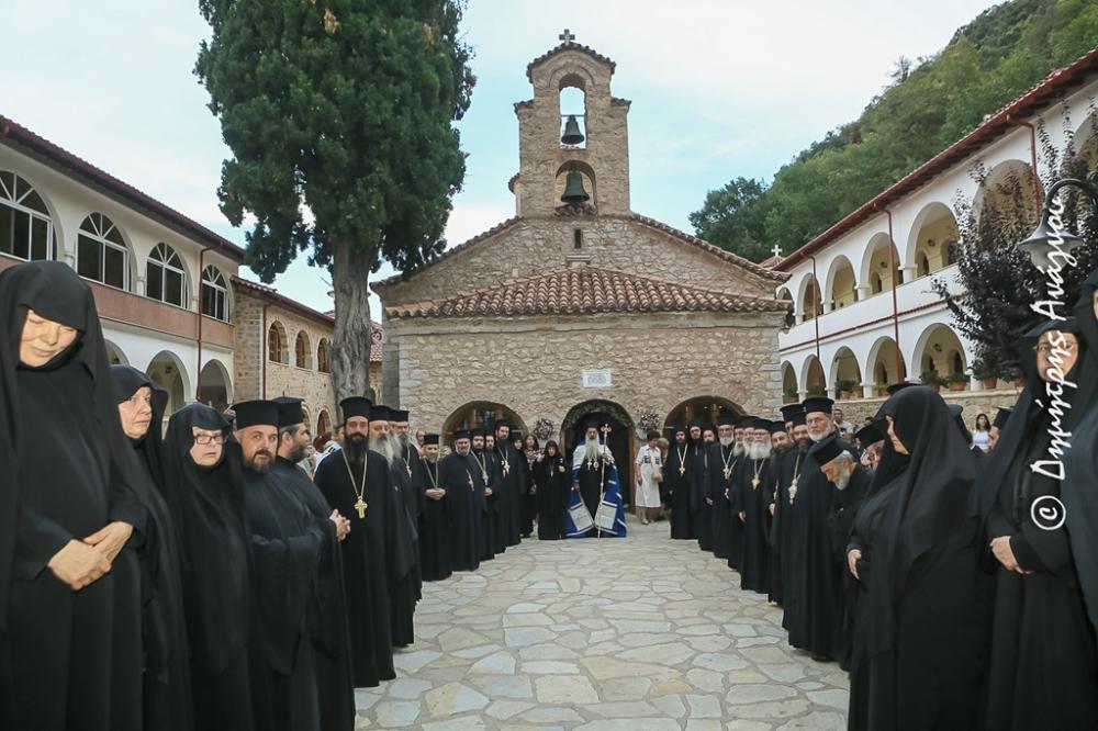 Μητροπολίτης Φθιώτιδος: «Το Γενέσιο της Θεοτόκου μας μυσταγωγεί από την βιολογία στην θεολογία»