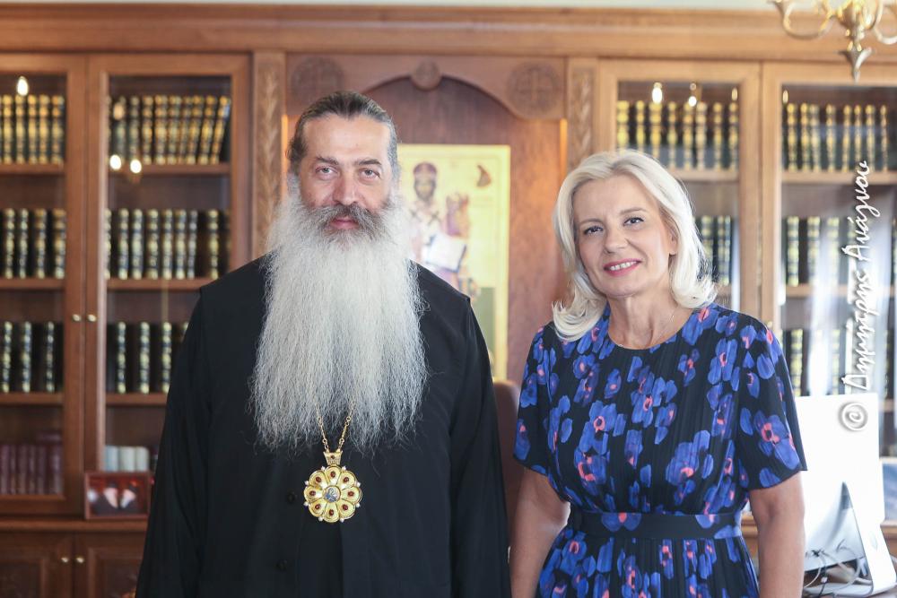 Η Γραμματέας της Αποκεντρωμένης Διοίκησης Θεσσαλίας–Στερεάς Ελλάδας στον Σεβασμιώτατο