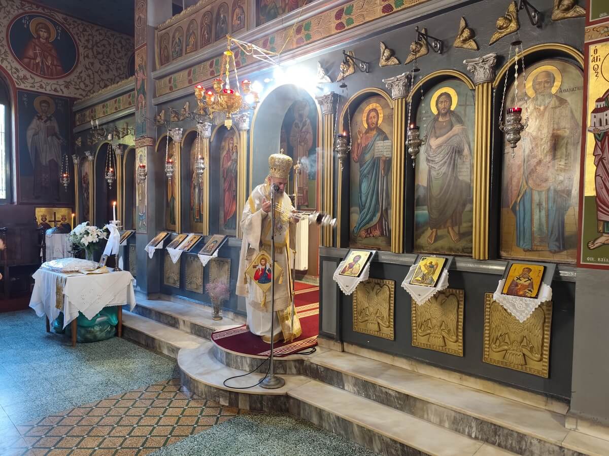 Όρθρος και Θεία Λειτουργία στον Ι.Ν. Αγίων Νικολάου & Σεραφείμ Μέλισσας Καρδίτσας