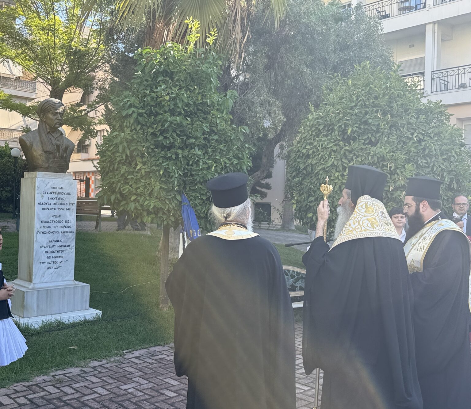 Επιμνημόσυνη δέηση για τον Στρατηγό Νικηταρά από τον Μητροπολίτη Πειραιώς στην Ευαγγελίστρια Πειραιώς