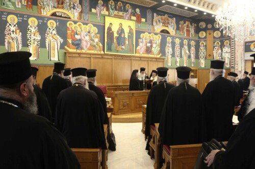 Σήμερα Πέμπτη ολοκληρώνει τις εργασίες της η Ιερά Σύνοδος της Ιεραρχίας της Εκκλησίας της Ελλάδος, με τις εκλογές των Μητροπολιτών Πωγωνιανής και Κορίνθου