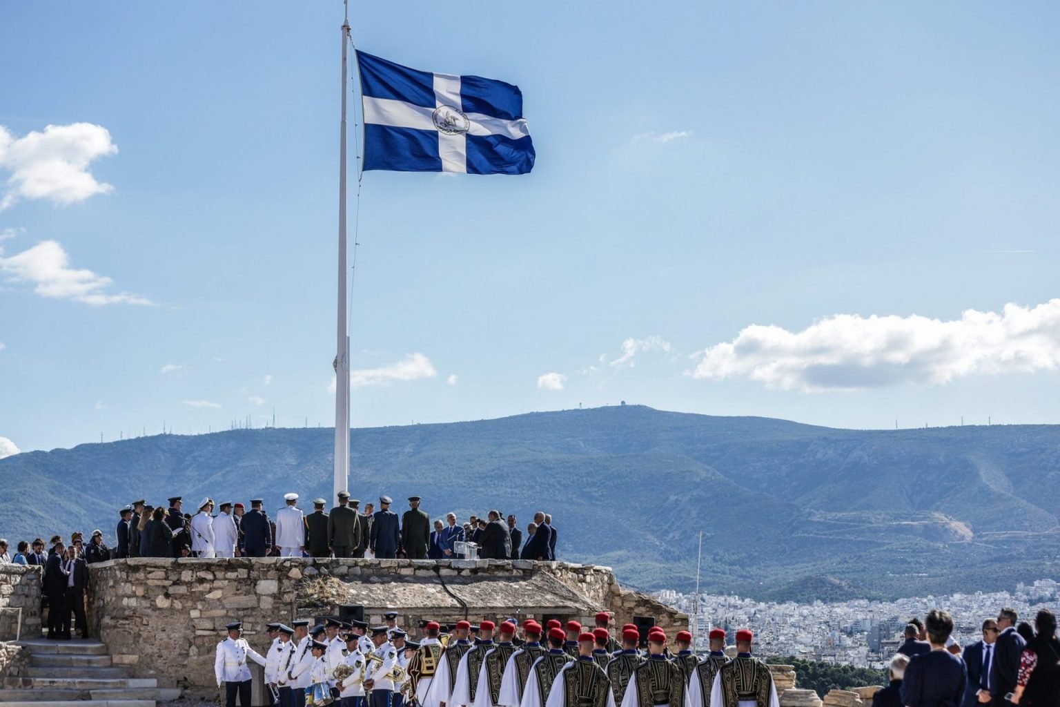 Η Αθήνα τίμησε την 81η επέτειο της απελευθέρωσής της