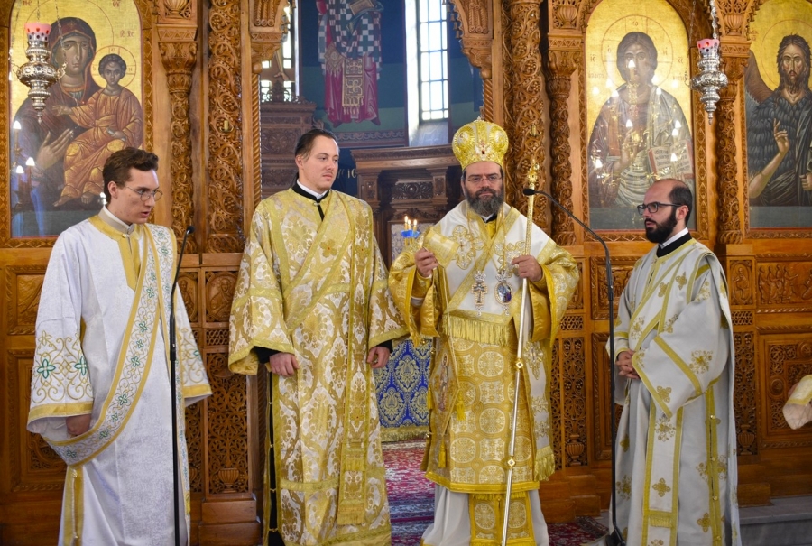 Χειροτονία Διακόνου στην Μητρόπολη Μαρωνείας