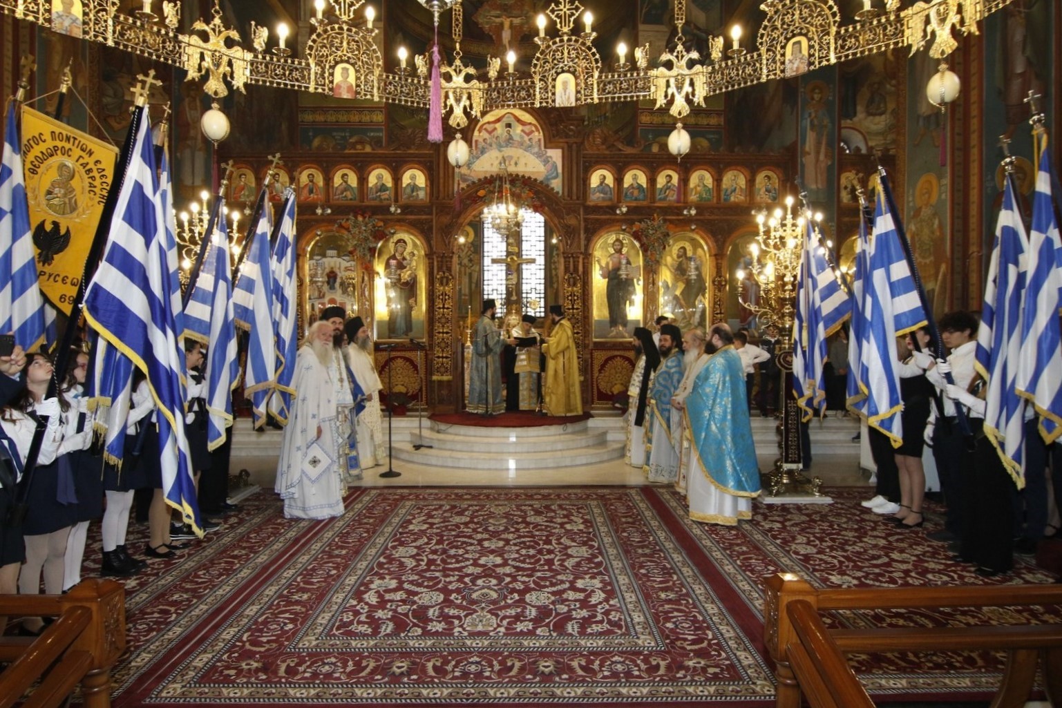 Δοξολογία για την Επέτειο του “ΟΧΙ” στον εορτάζοντα Καθεδρικό ναό της Έδεσσας