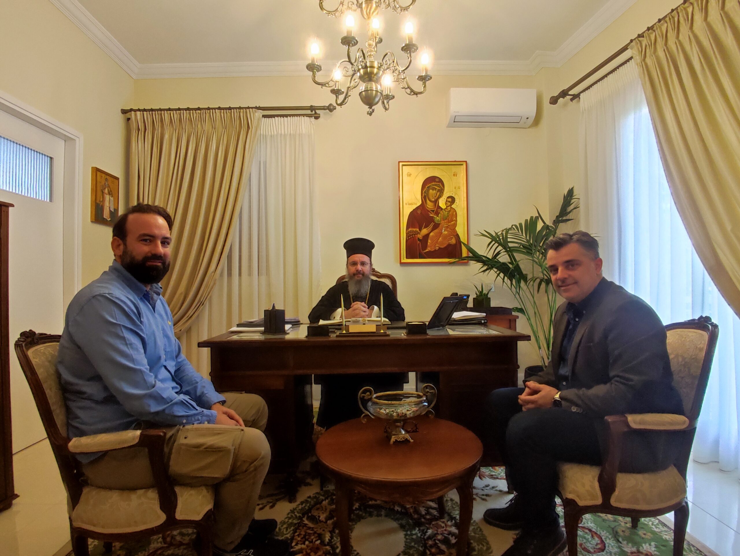 Παράδοση των Μελετών και της Οικοδομικής Άδειας για την Δημιουργία του Διοικητικού Κέντρου της Ι. Μ. Αιτωλοακαρνανίας στο Αγρίνιο