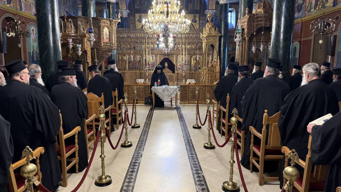 Ιερατική Σύναξη στην Ιερά Μητρόπολη Καστορίας