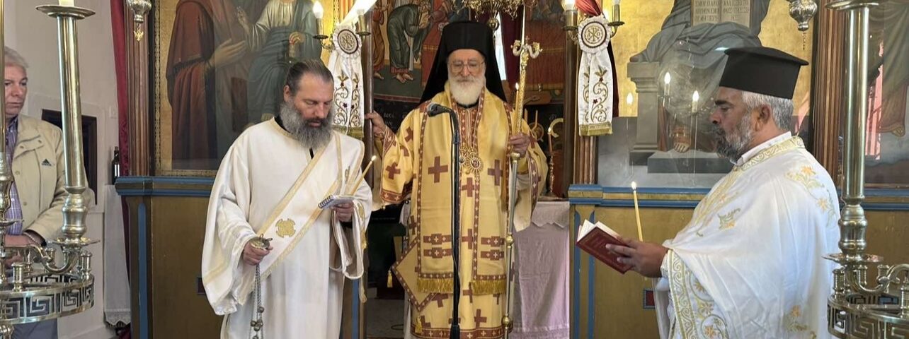 Θεία Λειτουργία στην Αγία Παρασκευή Πεδιάδος Ηρακλείου Κρήτης