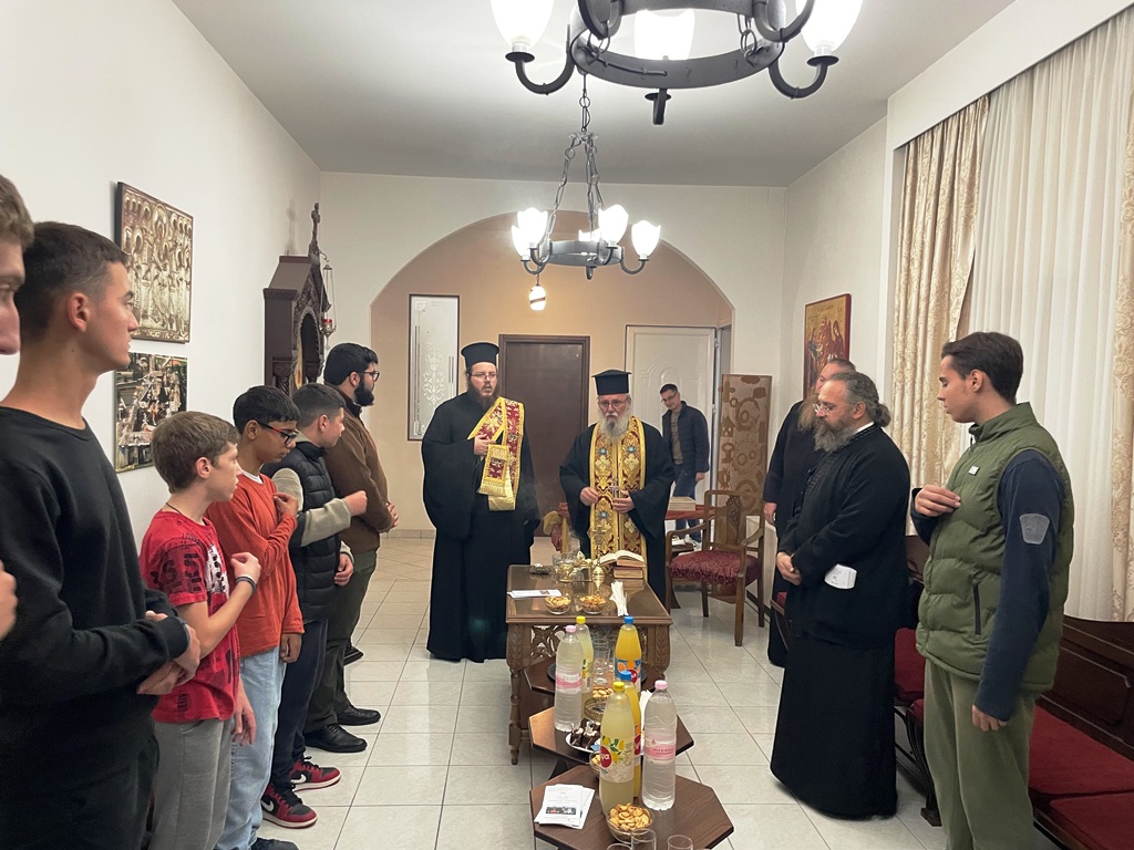 Ξεκίνησαν οι συναντήσεις των αναγνωστών και ιεροπαίδων στον Αλμυρό