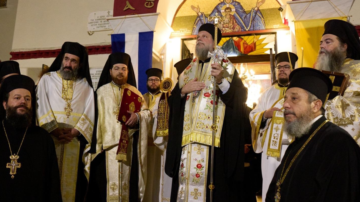 Μεθέορτος Εσπερινός και λιτάνευση Θαυματουργού Εικόνoς Παναγίας Βουρλιώτισσας στη Ν. Φιλαδέλφεια