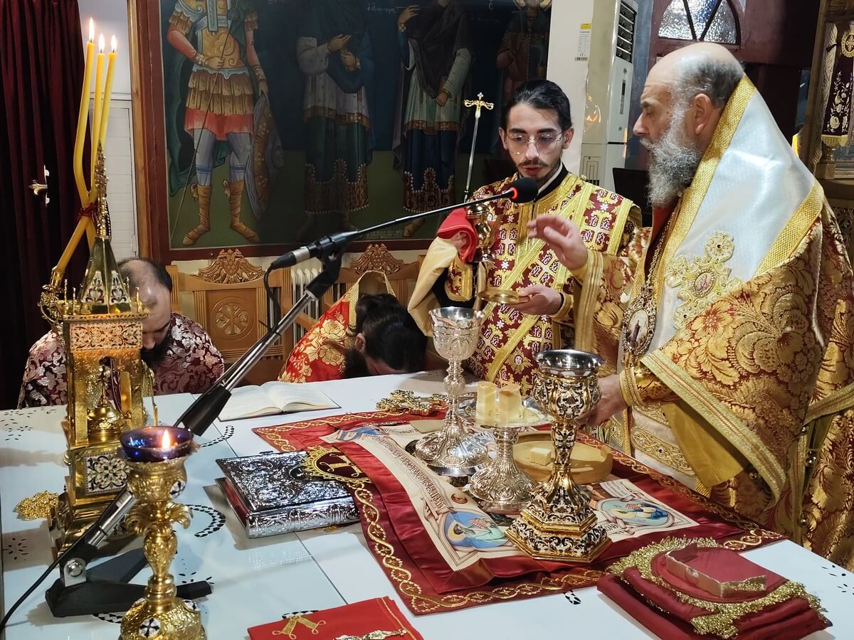 Όρθρος και Θεία Λειτουργία στον Ι.Ν. Αγίου Μηνά Καρδίτσης