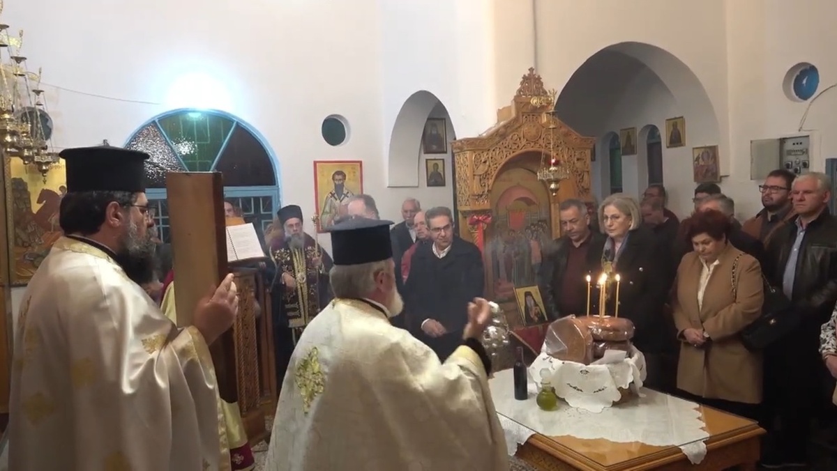 Μητροπολίτης Θεσσαλιώτιδος : “Στα Εισόδια της Παναγίας συναντάται ο ουρανός με τη γη”