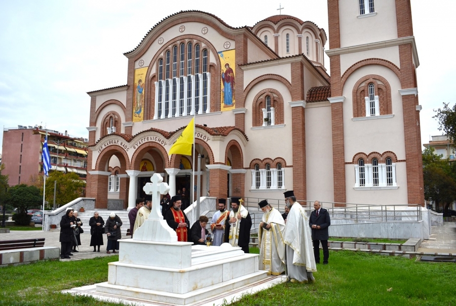 Μνημόσυνο μακαριστού Μητροπολίτου Μαρωνείας κυρού Δαμασκηνού