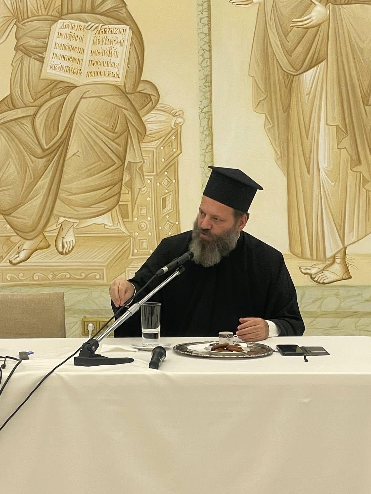 Η πρώτη μετεκπαίδευση των εθελοντών της Μονάδας Ανακουφιστικής Φροντίδας “Γαλιλαία”  με ομιλητή τον π. Ανδρέα Γκατζέλη