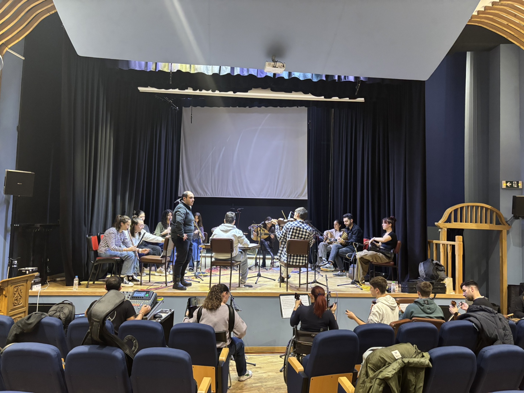 Ηχογράφηση τραγουδιών από τη Χορωδία και την Ορχήστρα της Σχολής Βυζαντινής και Παραδοσιακής Μουσικής της Ιεράς Μητροπόλεως Κίτρους