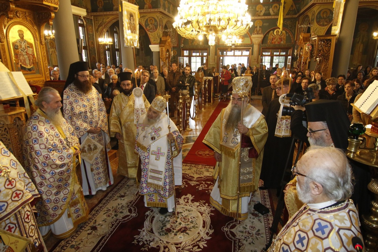 Πανηγύρισε ο Ι.Ν. Αγ. Νεκταρίου Εδέσσης- Δείτε εδώ ξανά τις ΜΕΤΑΔΟΣΕΙΣ της 4Ε