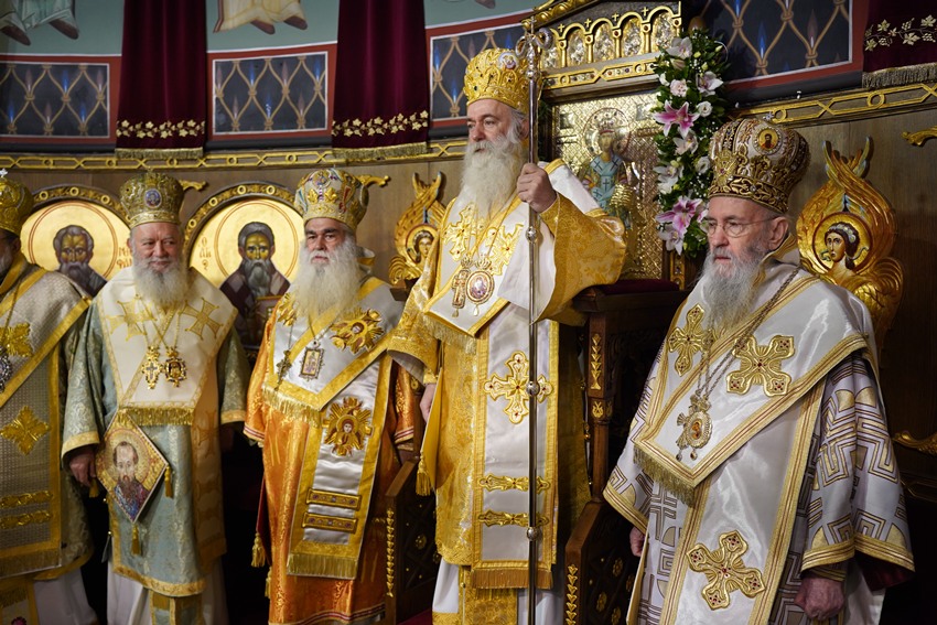 Η Ενθρόνιση του Μητροπολίτου Κορίνθου- Η πρώτη Θεία Λειτουργία