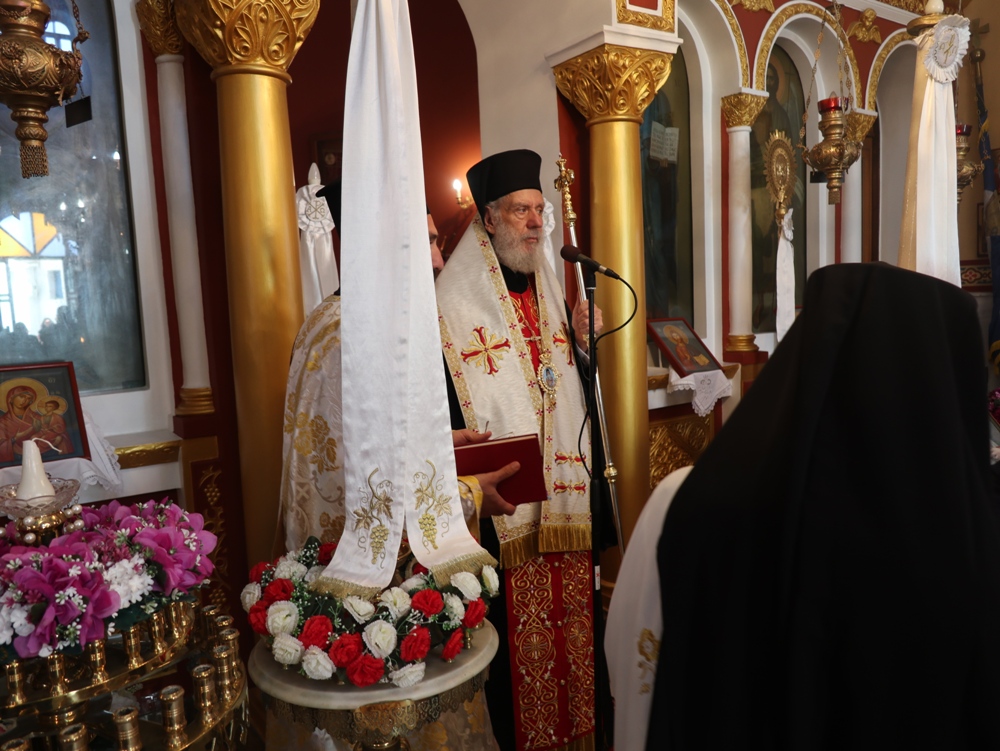 Μνημόσυνο φιλευσεβούς Σεριφίας τέλεσε ο Μητροπολίτης Σύρου
