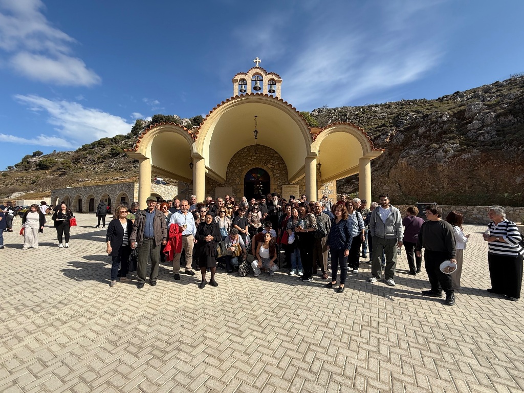Πλήθη προσκυνητών στο ιερό προσκύνημα του Οσίου Νικηφόρου στην γενέτειρα του