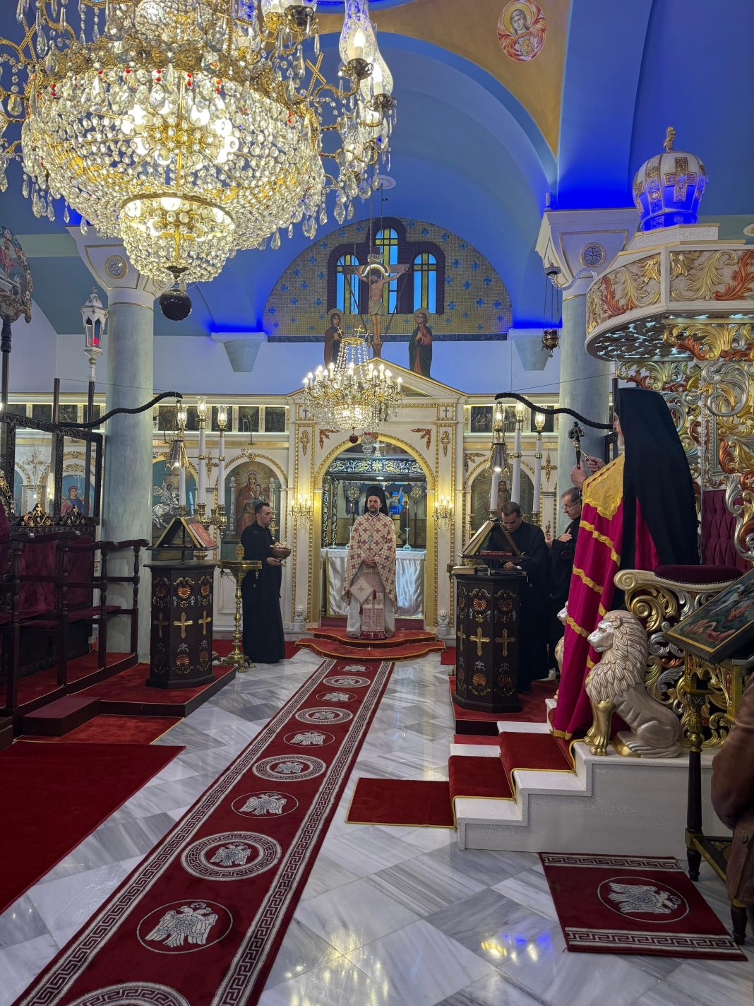 Χοροστασία Γέροντος Χαλκηδόνος Εμμανουήλ στον Άγιο Γεώργιο Γέλδιγερμεν