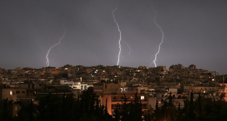 Μεγάλες καταστροφές σε Ήπειρο και Κέρκυρα- Κακοκαιρίας σύνέχεια σήμερα